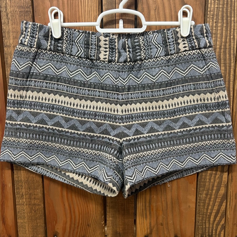 J. Crew Patterned Women's Shorts size 4 - Picture 5 of 7